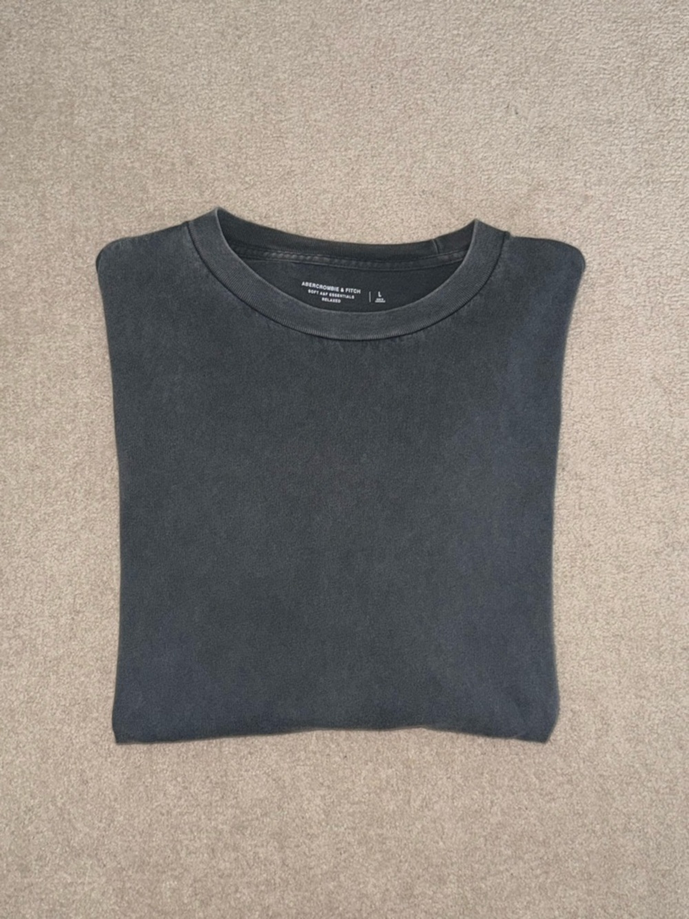 Abercrombie & Fitch Soft A&F Essentials Relaxed Large Tshirt